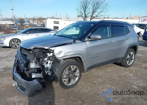 2018 Jeep Compass Limited 4X4 z USA, uszkodzony, nr VIN 3C4NJDCB8JT478968